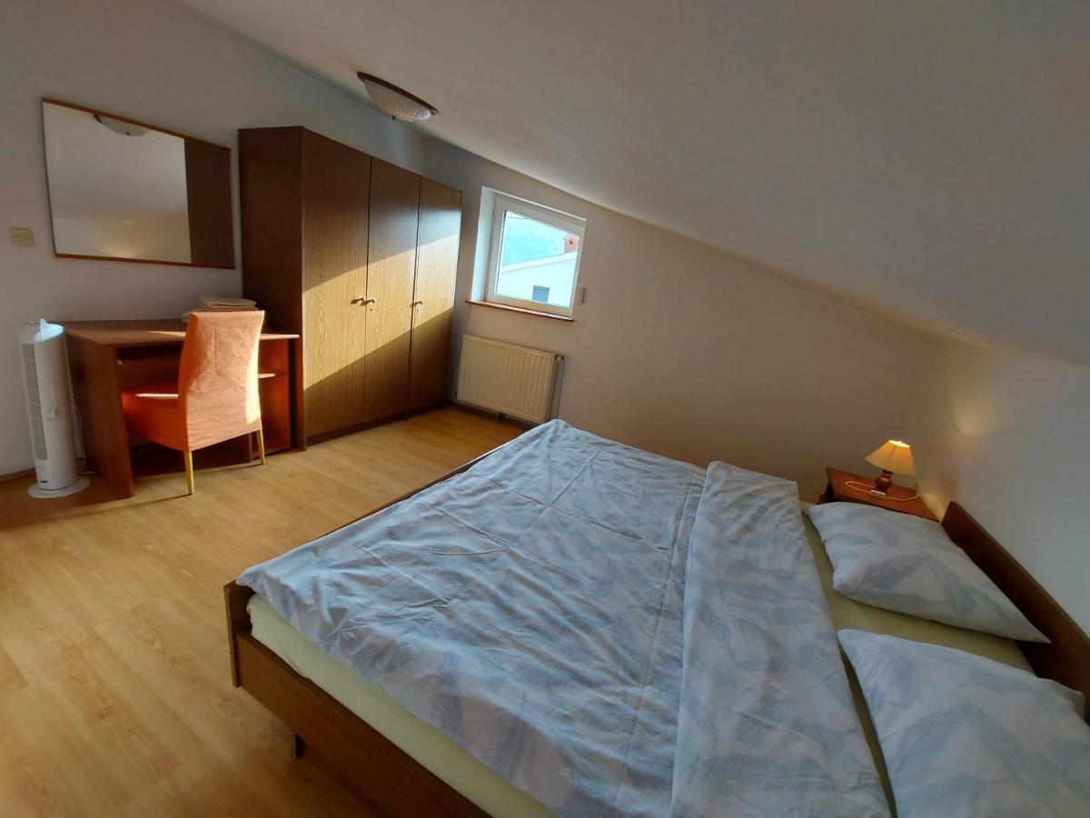 באסקה Apartments & Rooms Nensi מראה חיצוני תמונה