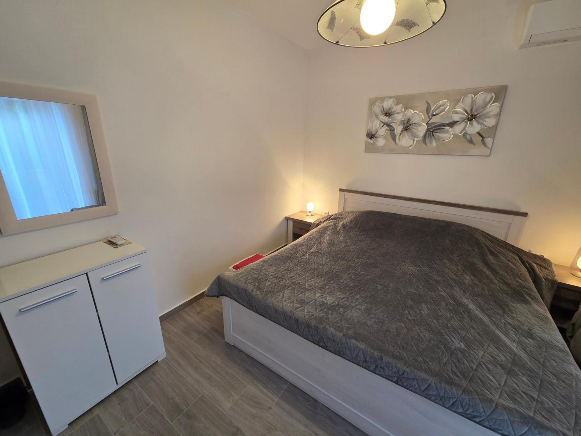 באסקה Apartments & Rooms Nensi מראה חיצוני תמונה
