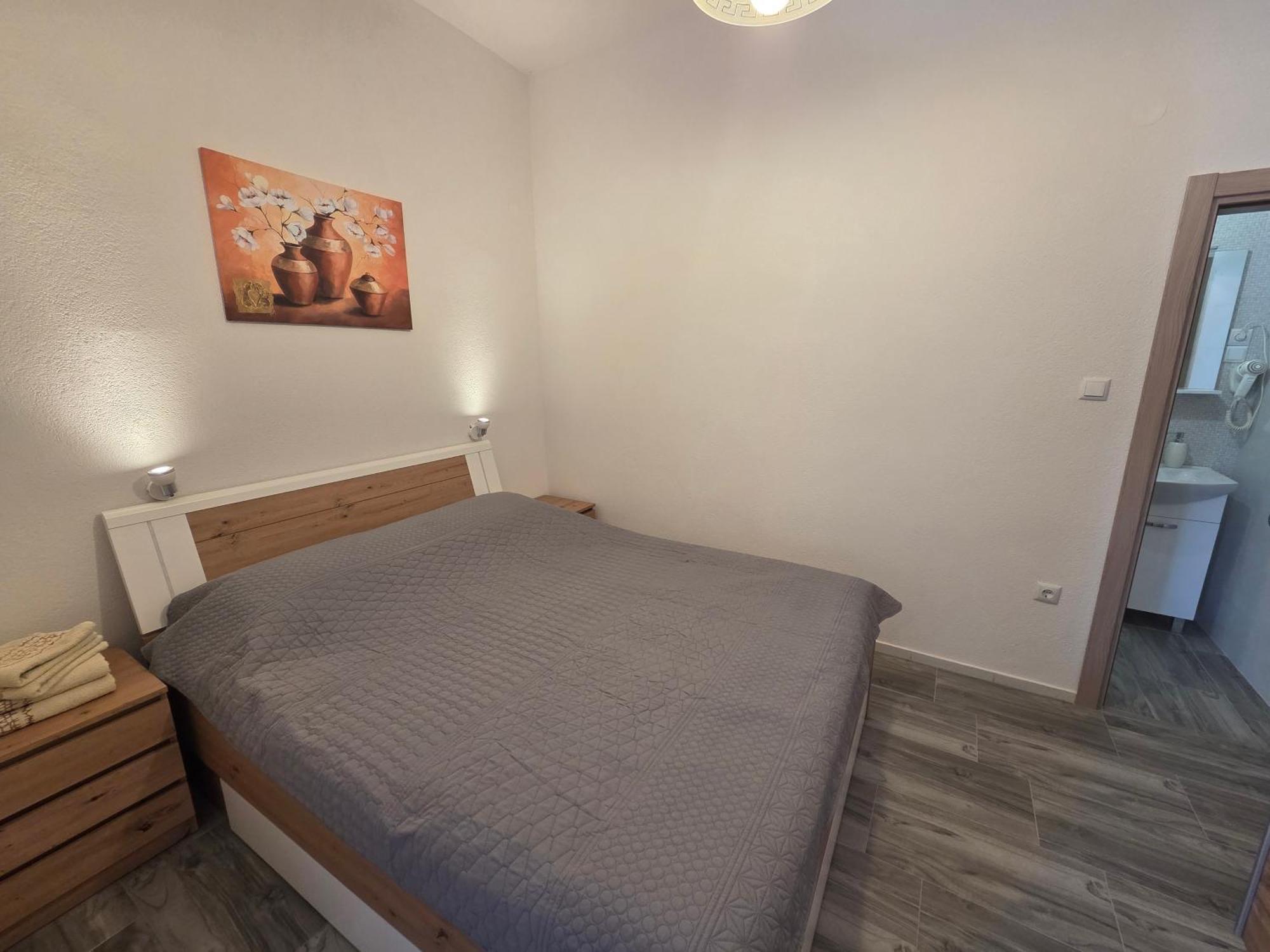 באסקה Apartments & Rooms Nensi מראה חיצוני תמונה